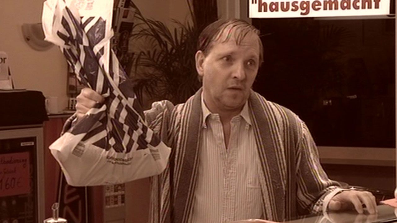 Ein anderer Bademantel