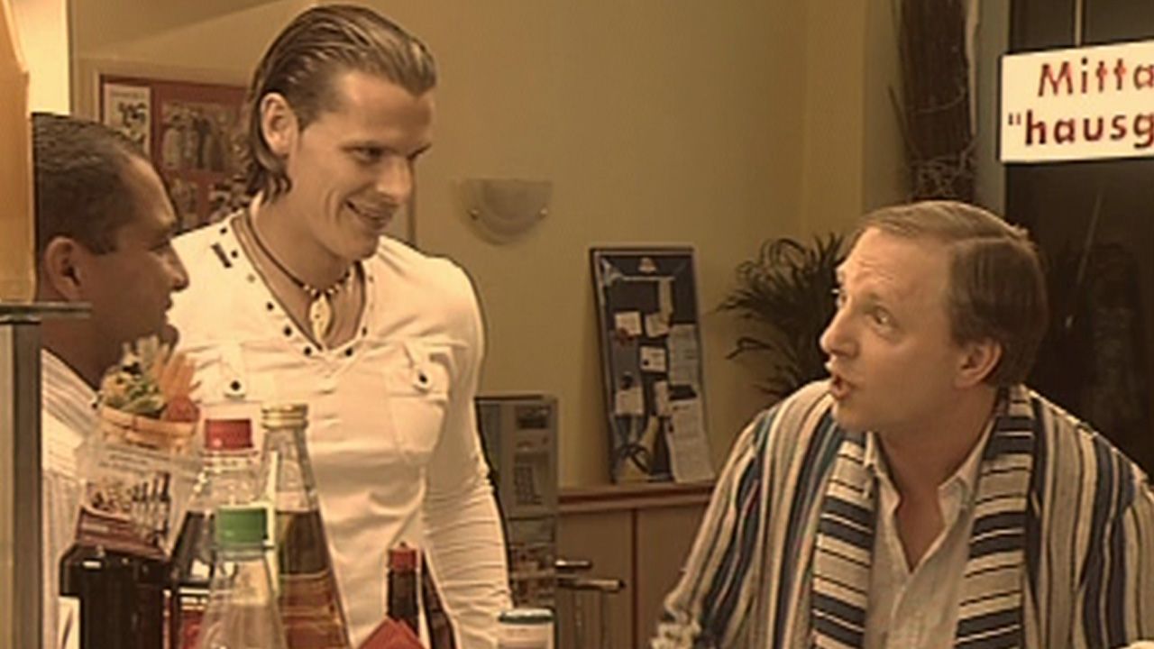 Dittsche will seinen Deckel bezahlen / Zu Gast: Ailton und Daniel van Buyten