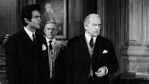 Percy Stuart Percy Stuart, Staffel 1 Folge 1: Der Club der 13