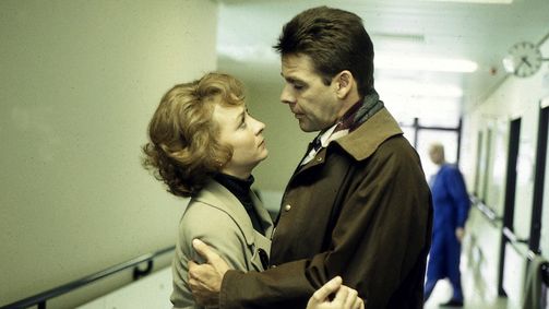 Frauenarzt Dr. Markus Merthin Frauenarzt Dr. Markus Merthin, Staffel 1 Folge 2: Mechthilds Baby - Zweiter Teil