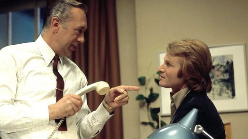 Derrick Derrick, Staffel 1 Folge 10: Hoffmanns Höllenfahrt