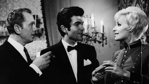 Percy Stuart Percy Stuart, Staffel 1 Folge 3: Poker