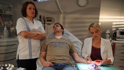 Herzflimmern – Die Klinik am See Herzflimmern, Staffel 6 Folge 2: Folge 96