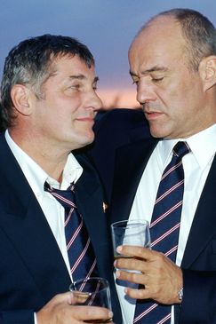 Zwei Asse & ein König