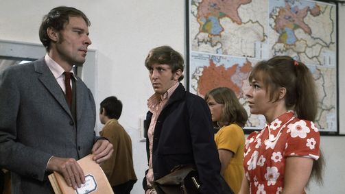 Der Kommissar Der Kommissar, Staffel 2 Folge 1: Auf dem Stundenplan: Mord
