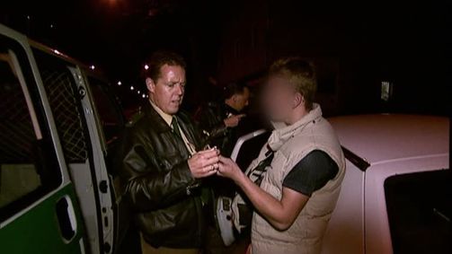 Toto - Harry - Die Zwei vom Polizeirevier Staffel 2 Folge 3: Fahrer ohne Führerschein überfährt rote Ampel