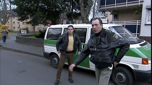 Toto - Harry - Die Zwei vom Polizeirevier Staffel 2 Folge 13: Nachbarschaftsstreit mit Zaunpannen