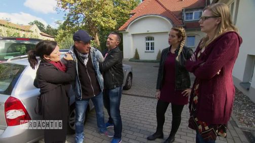 Verdächtig Verdächtig - Knopf & Team Folge 1: Ramsch oder Reibach