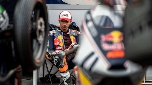Born Racers Born Racers - Season 1 Folge 6: MotoGP: Born Racers - S1 E6