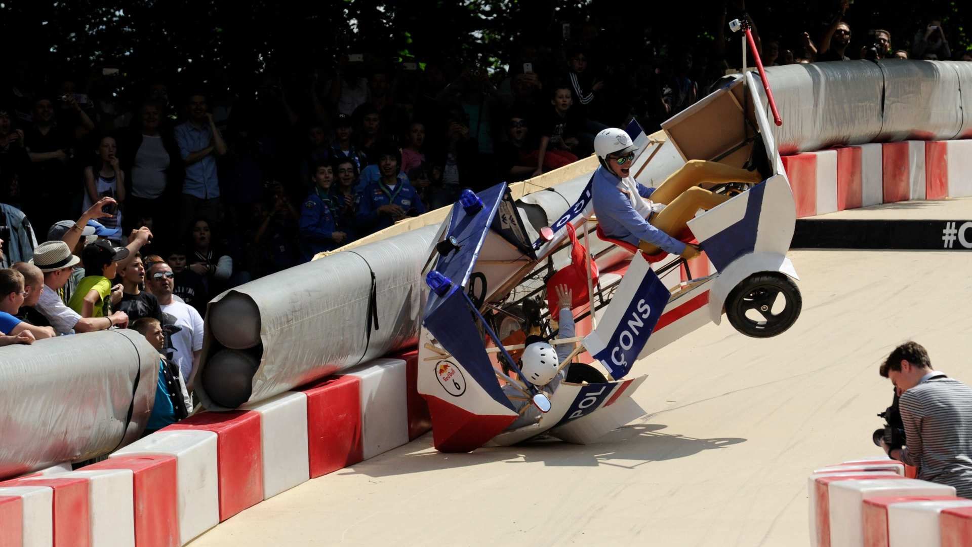 Red Bull Seifenkistenrennen: Best Crashes - E1