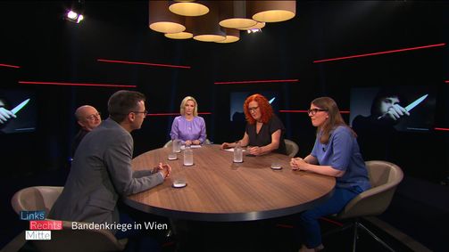 Links. Rechts. Mitte - Duell der Meinungsmacher Staffel 4 Folge 21: Streit um Sozialhilfe für syrische Großfamilie