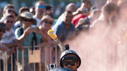Red Bull Seifenkistenrennen Red Bull Seifenkistenrennen - 2018 Folge 3: Red Bull Seifenkistenrennen - S6 E3