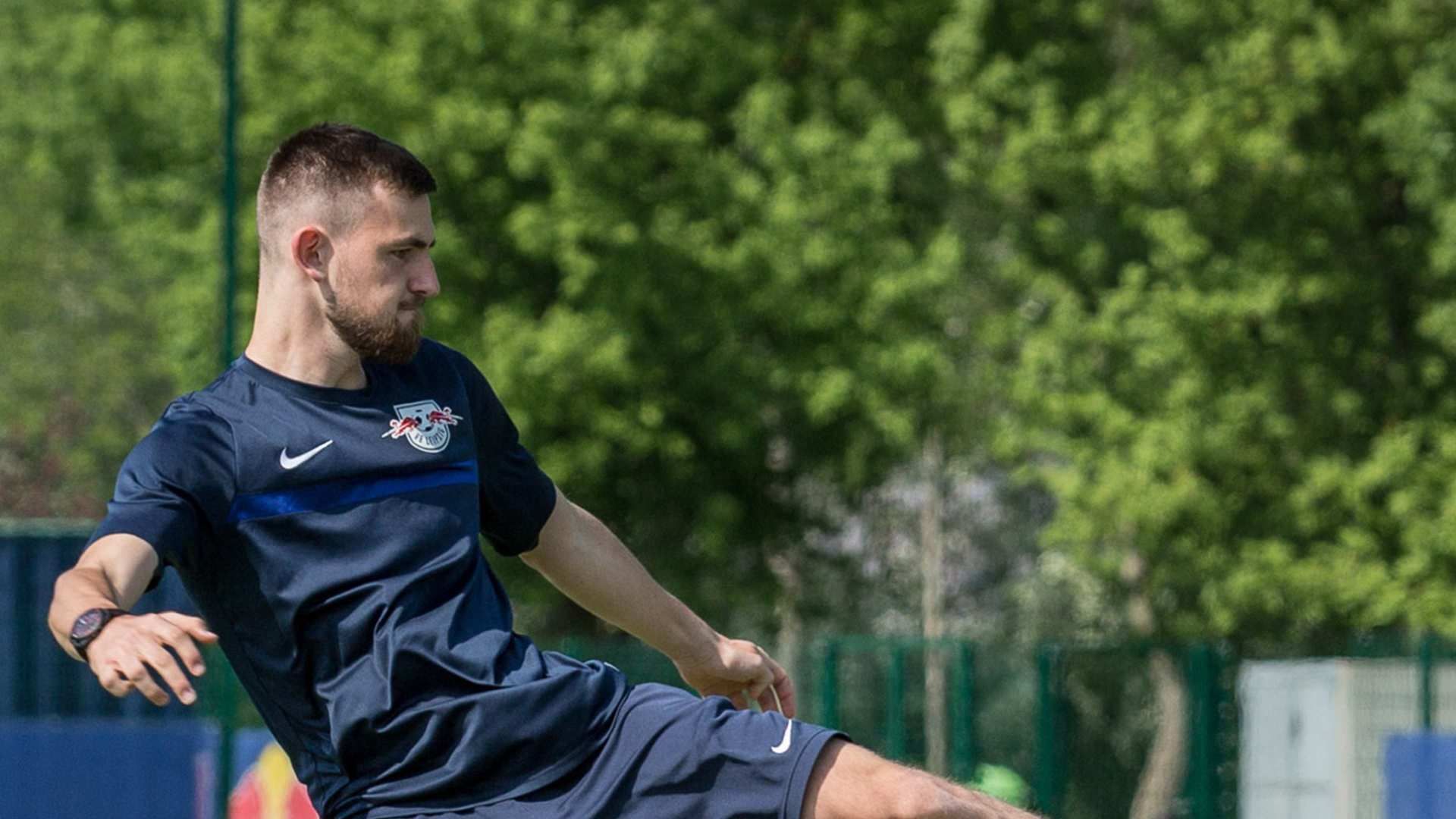 FUSSBALL: Signed or Released - S1 E2