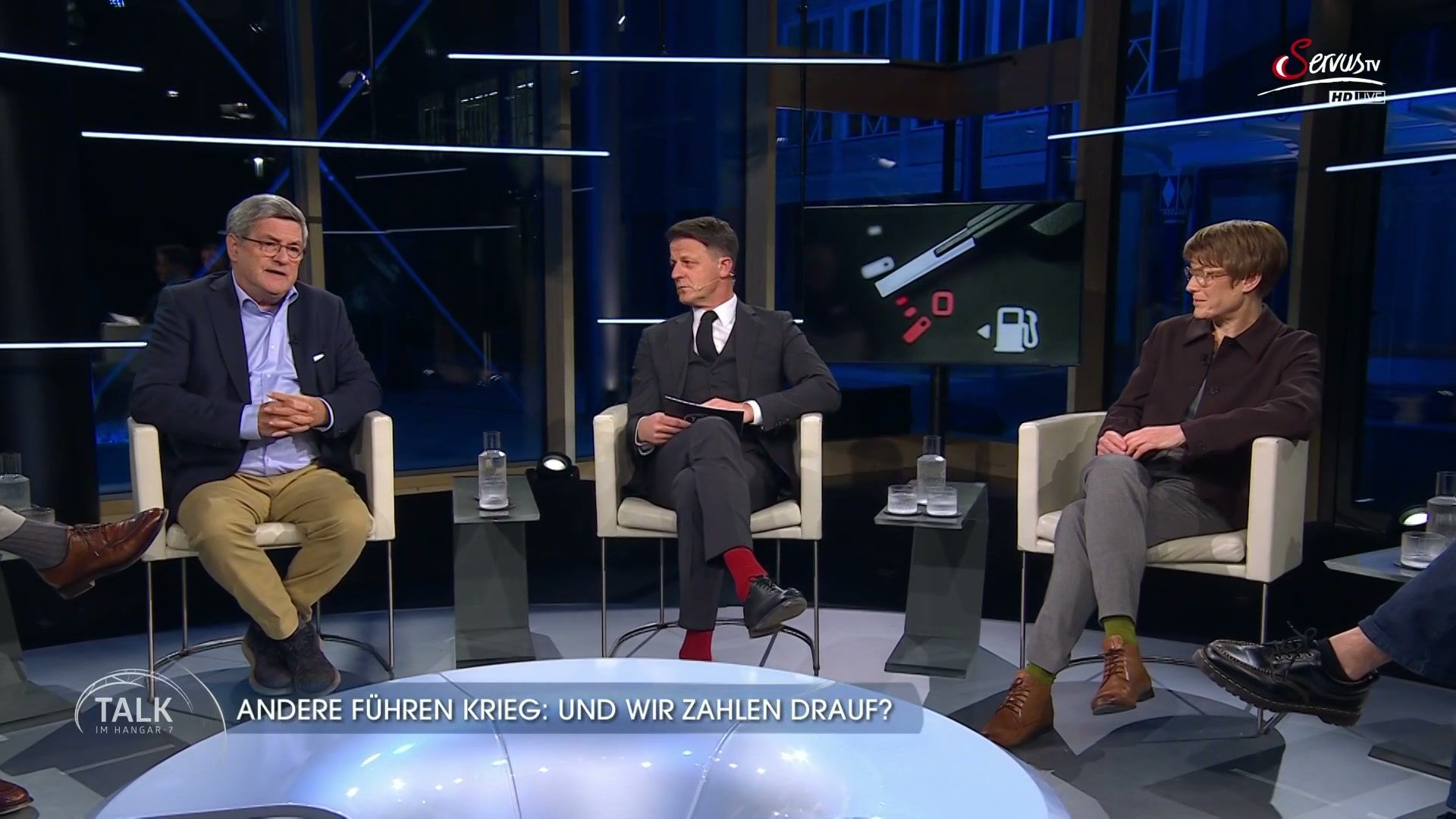 Andere führen Krieg: Und wir zahlen drauf?