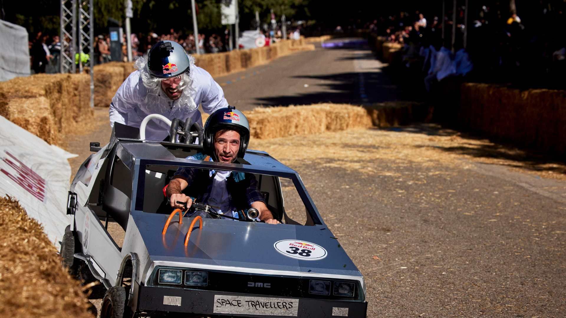 Red Bull Seifenkistenrennen - S10 E1