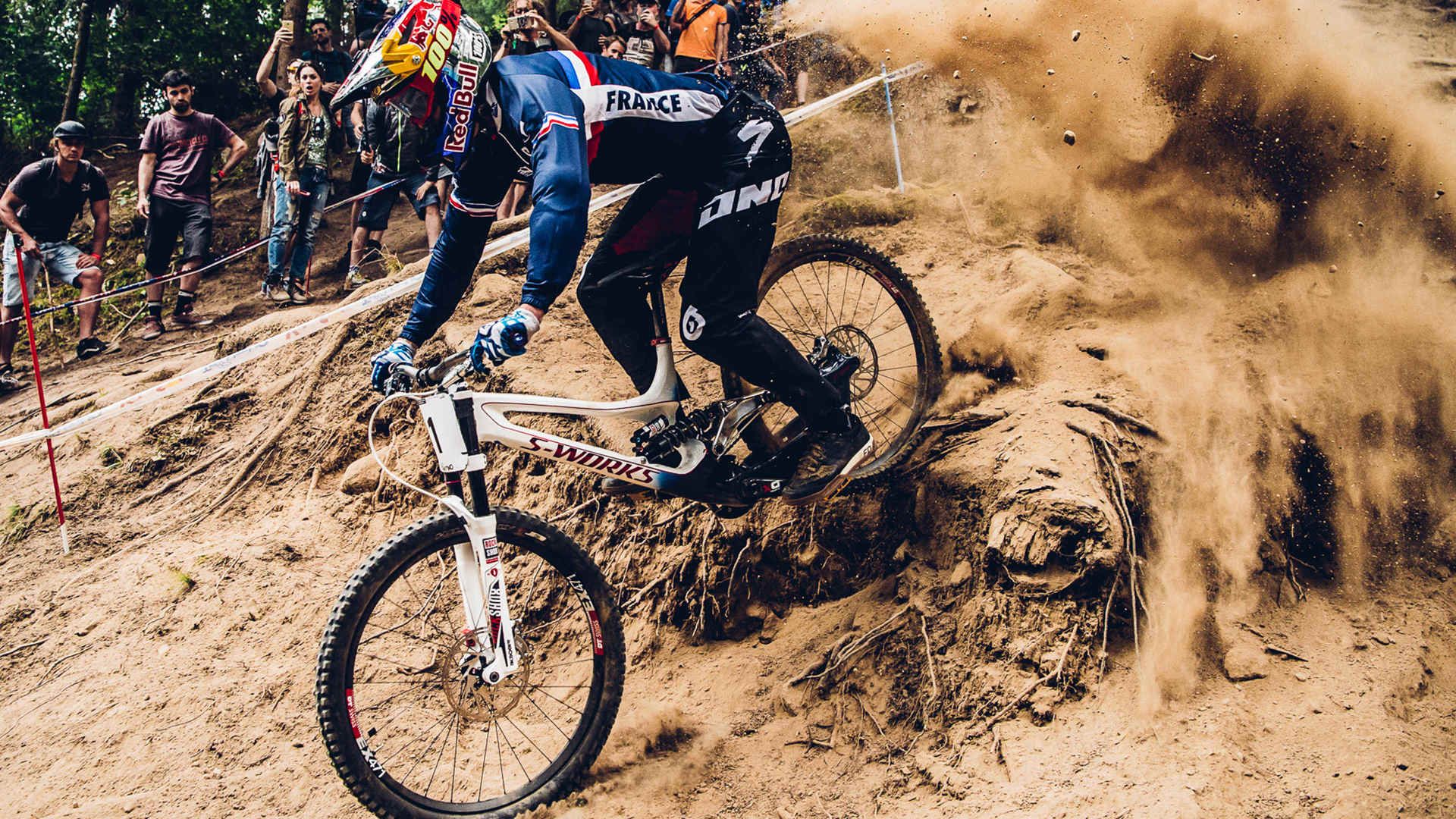 Rückblick auf die UCI-Downhill-Saison 2017
