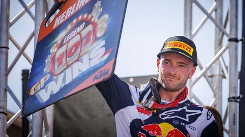Behind the Bullet Behind the Bullet – Staffel 2 Folge 3: Motocross: Herlings bricht MXGP-Rekord