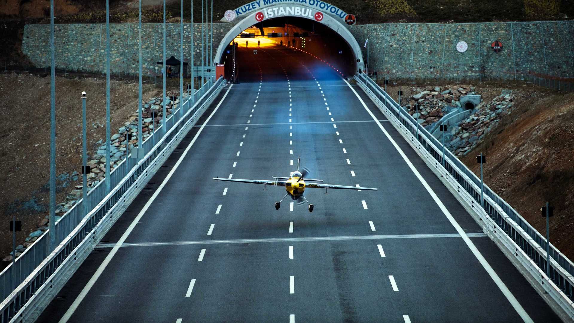 Tunnel Pass