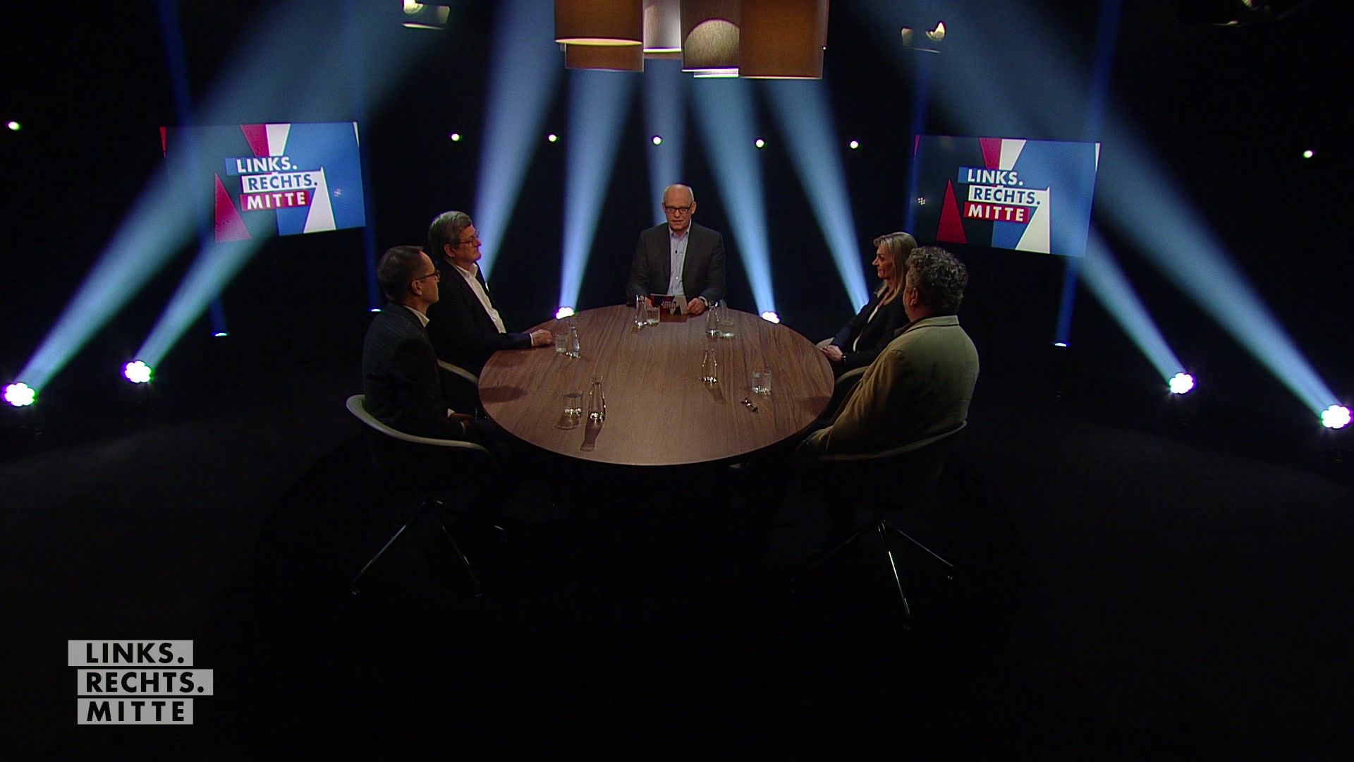 Oster-Lockdown, Impfchaos und Sport in der Krise