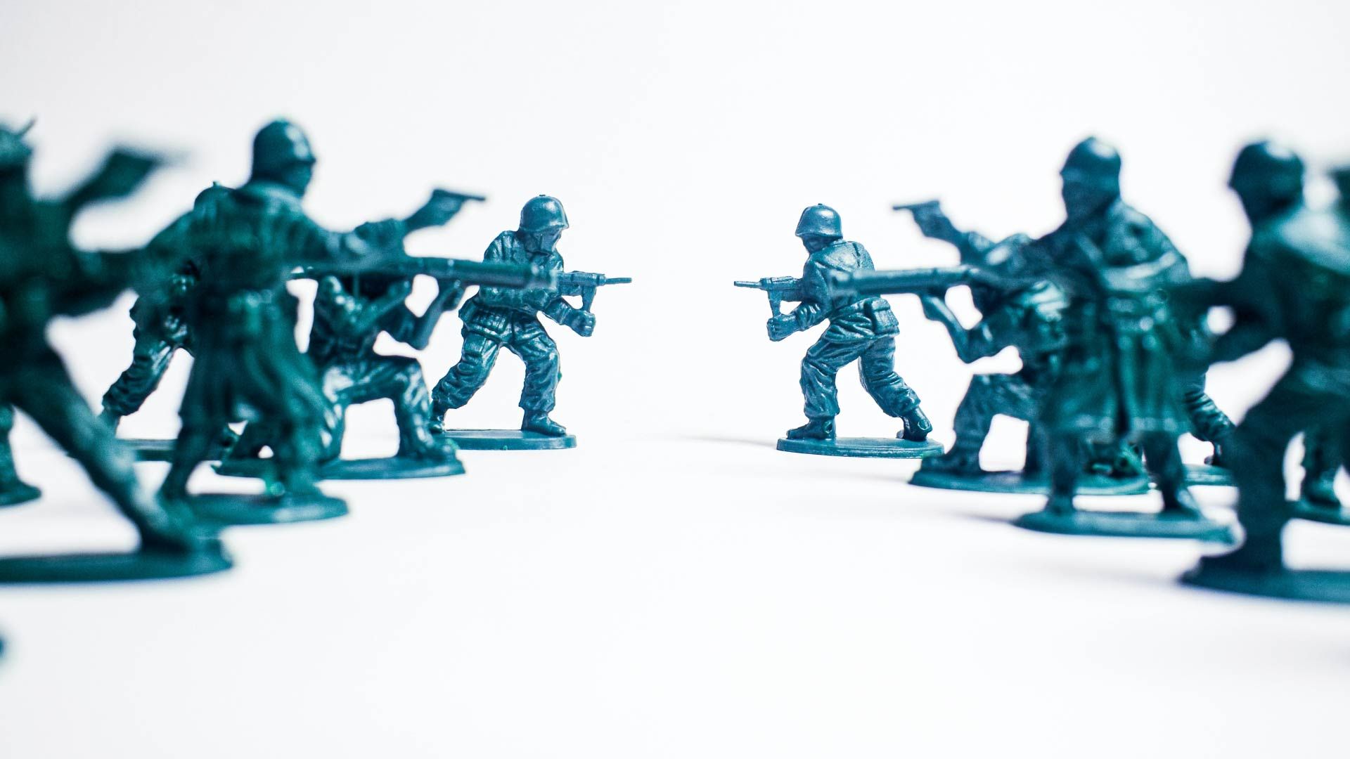 Die War and Peace Show