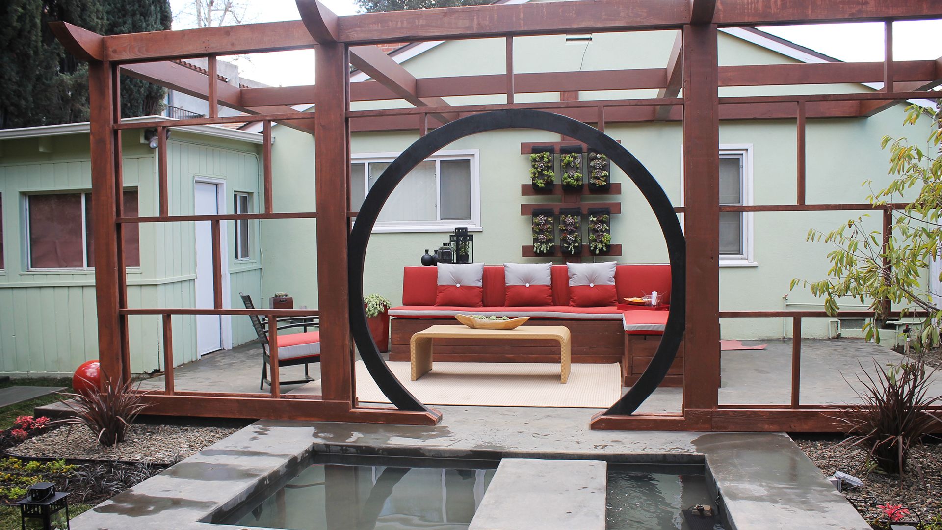 Im Garten mit Asia Flair