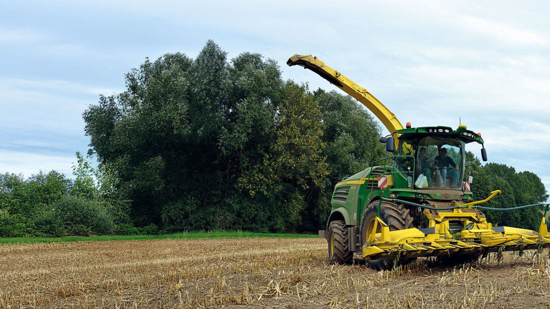 Moderne Landtechnik im Einsatz 8 - Fendt, John Deere & Valtra: Flaggschiffe auf dem Acker