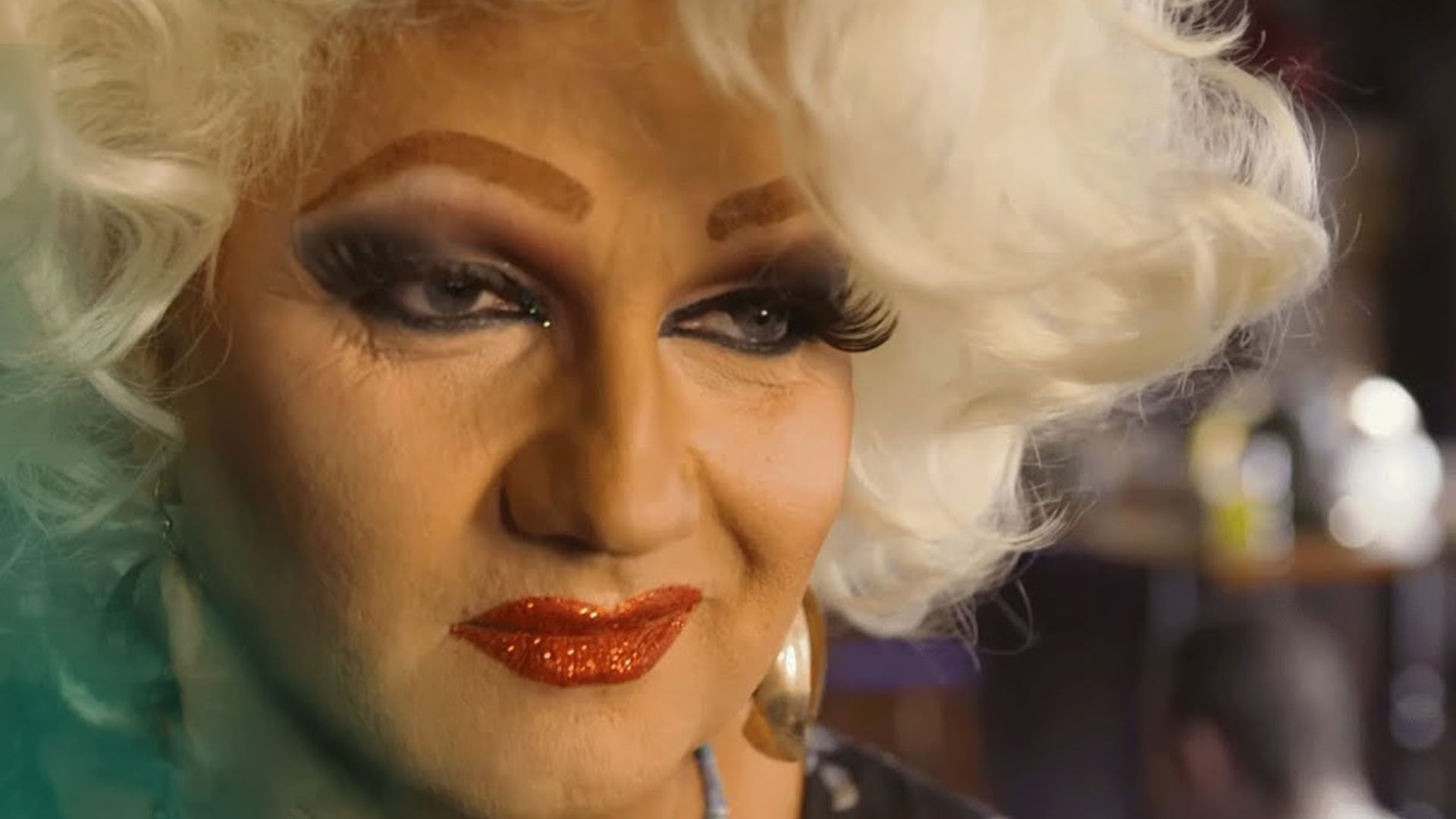 Drag Queen in Berlin: "Ich möchte hier nicht leben" | Kiez Knallhart