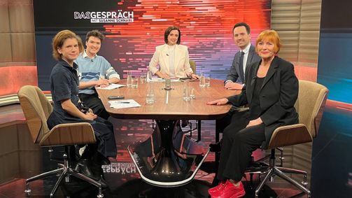 DAS GESPRÄCH mit Susanne Schnabl DAS GESPRÄCH mit Susanne Schnabl Folge 51: DAS GESPRÄCH mit Susanne Schnabl: Verbieten oder weiterscrollen: Macht uns das Handy kaputt?