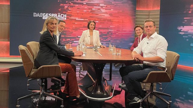 DAS GESPRÄCH mit Susanne Schnabl: Rechte an die Macht oder ausgrenzen?
