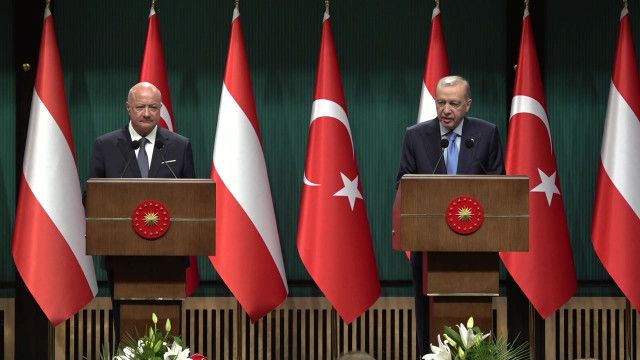 Pressekonferenz: Bundeskanzler Stocker bei Präsident Erdogan