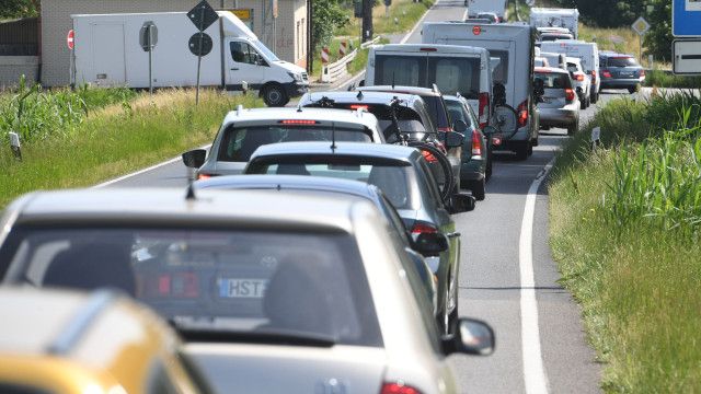 WELTjournal: Europa im Stau - Leben an der Autobahn