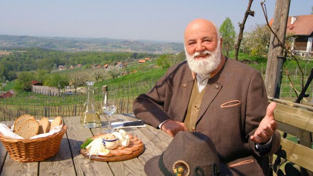 Von den Kletterfelsen zu den Weinbergen - Von der Hohen Wand zu den Dreiländerecken