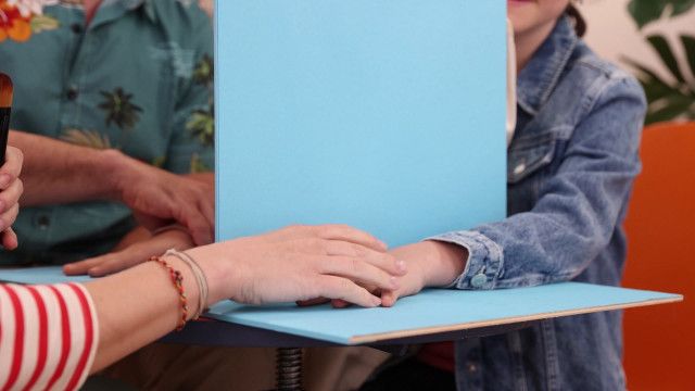 Wunder Du Clip: Fühlen - Falsche Hand