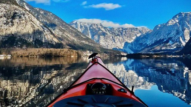 Mit dem Kajak durch das Salzkammergut - Eine Reise in vier Jahreszeiten