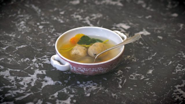 Wiener Lifestyle (2/3) - Knödel, Gulasch, Mazzes