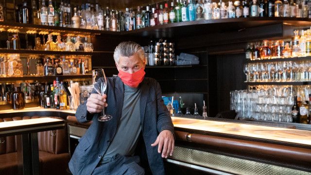 Dok 1: Liebe, Sex und Pandemie