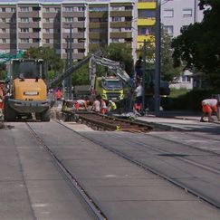Sommerbaustellen auf Straße und Schiene