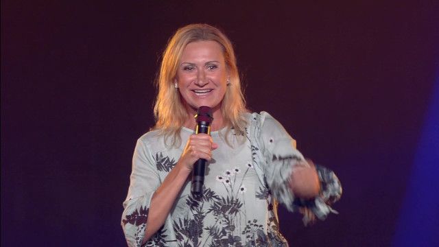 Kabaretthighlights vom Donauinselfest: Angelika Niedetzky