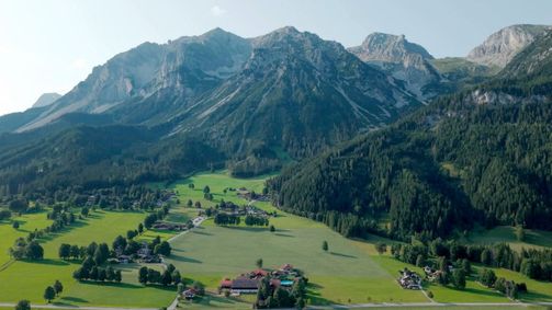 Land der Berge Land der Berge Folge 386: Sprachen der Berge: Durchs Ennstal und seine Berge