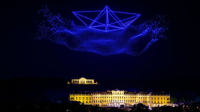Spektakuläre ESC-Drohnenshow über Wien