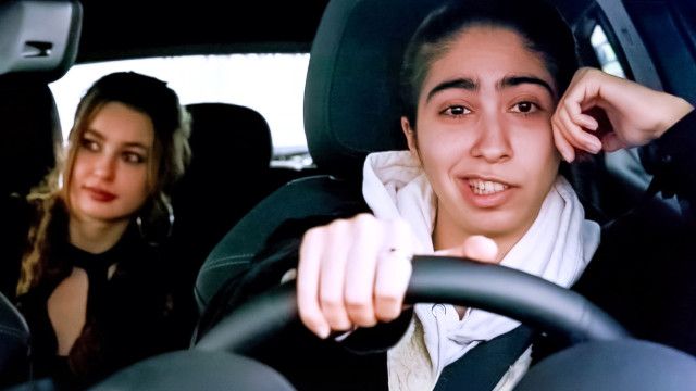 2HOT2DRIVE (1/6)