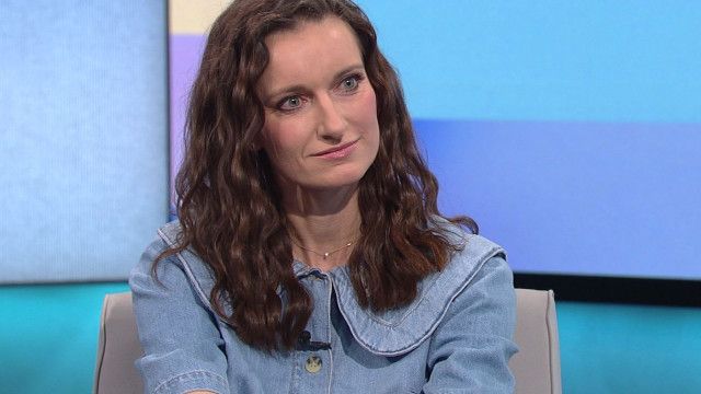 Hinter den Schlagzeilen: "Die Mayerin" zu: "Seiler zu Vorwürfen: Kokain auf Lippen geschmiert"