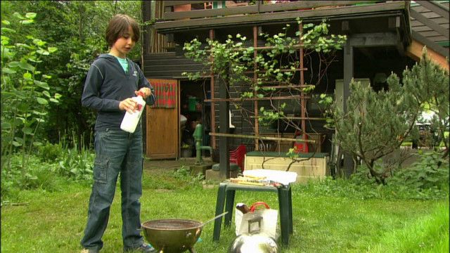 Helmi-Kinder-Verkehrs-Club: Grillen mit Grips