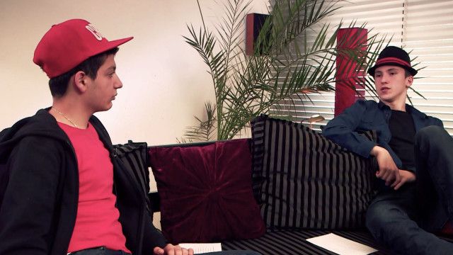 Sam und Arthur lernen sich besser kennen