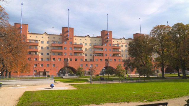 Der Gemeindebau - Eine Institution schreibt Geschichte (1/2)