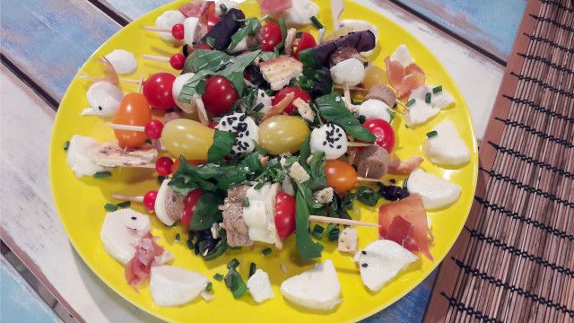 Schmatzo: Caprese