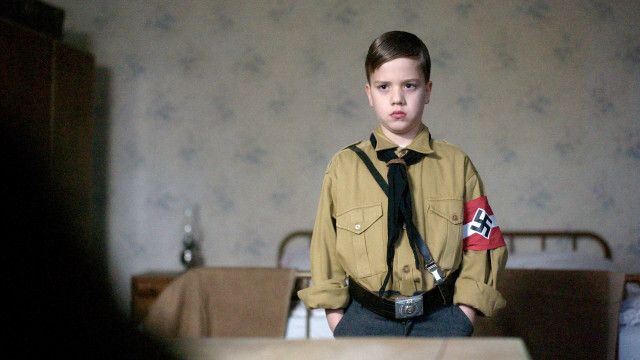 Österreich - Die ganze Geschichte (9/10): Die geraubte Kindheit