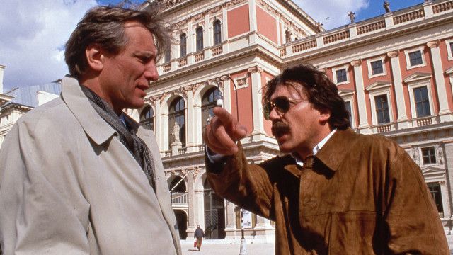 Kult-Serie "Kommissar Rex" (1/17): Lebendig begraben