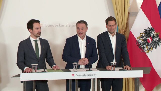 Pressekonferenz: Bundesregierung zum Social-Media-Verbot und Lehrpläne