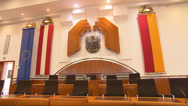 Demokratie für alle: Die Aufgaben der Landesregierung?